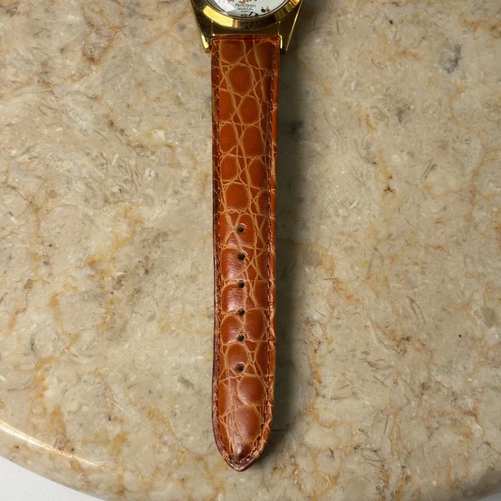 Armitron Looney Tunes Taz Musical Watch Gold Brown Leather Vintage 90s OS